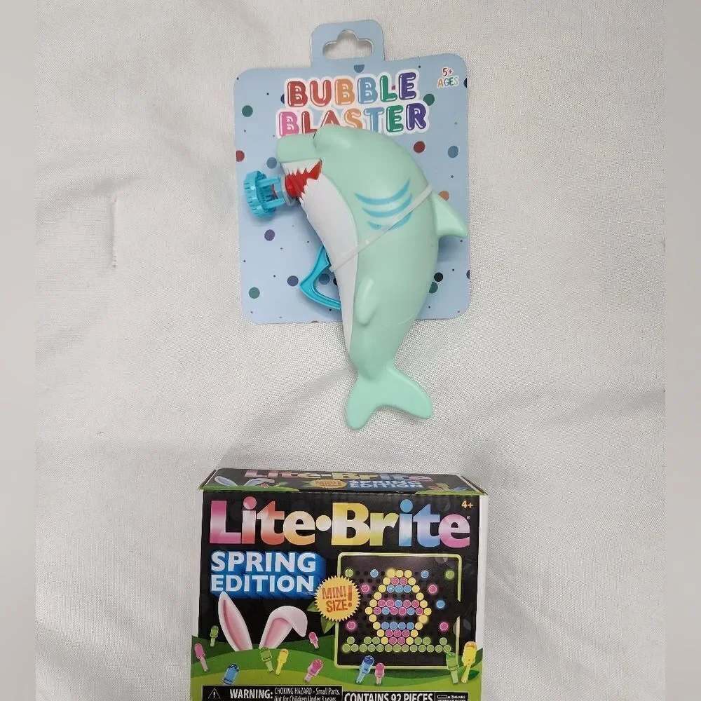 Lot of two kid's spring summer shark bubble gun and Light Brite mini mosaic set